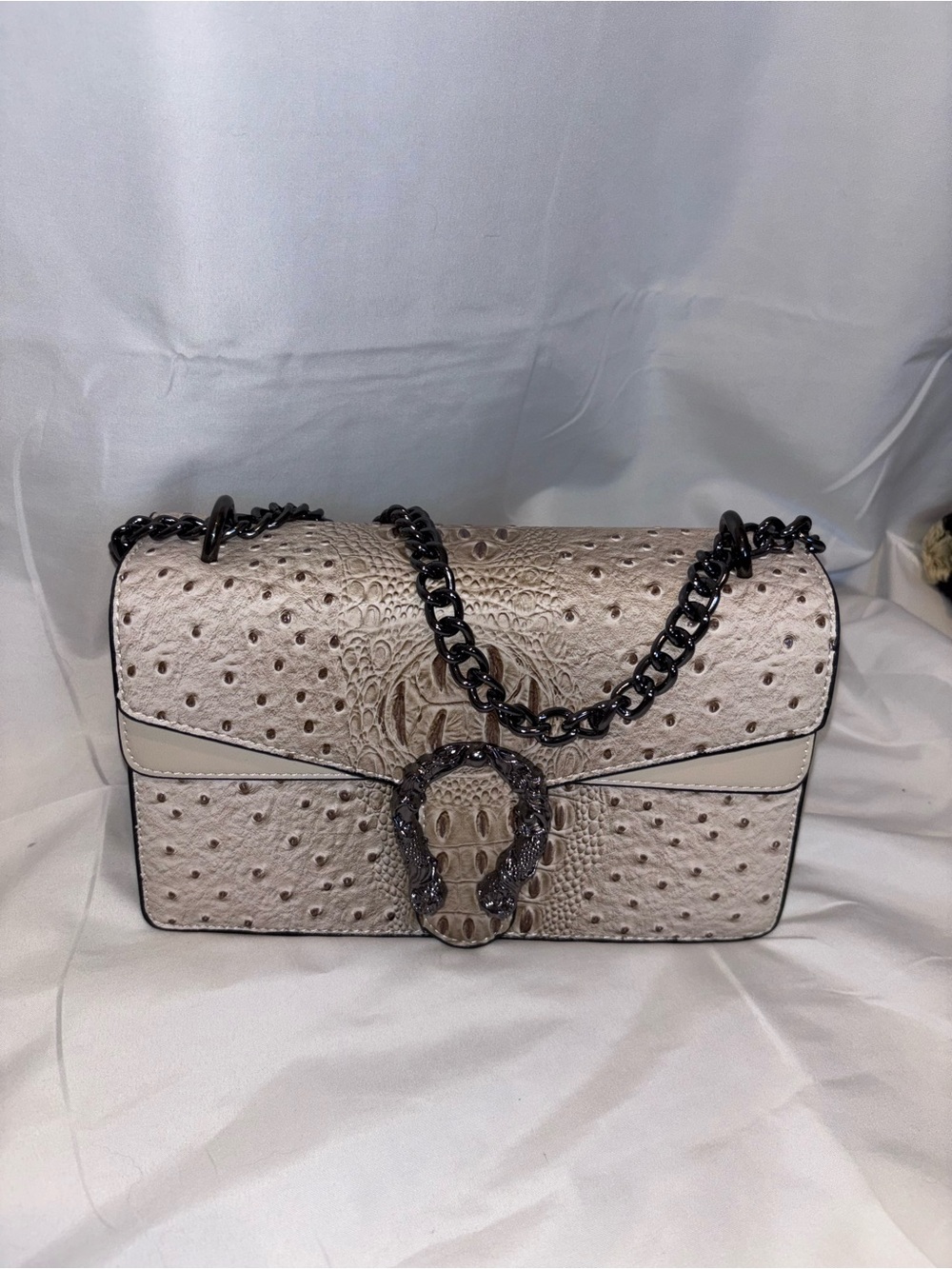 NEW Textured Chain Crossbody Bag